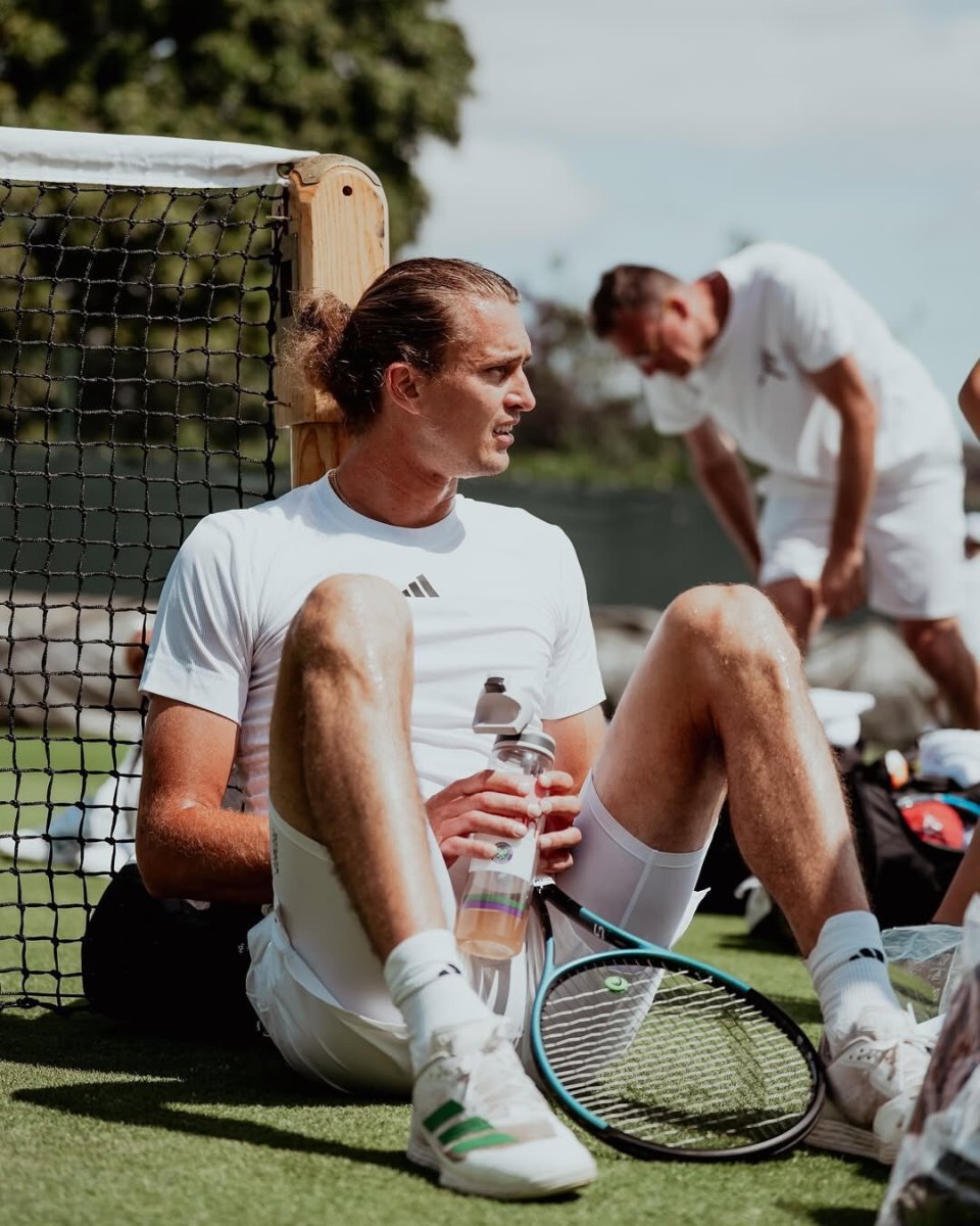 法网鏖战温网,兹维列夫惊艳四座 法网鏖战温网,兹维列夫惊艳四座