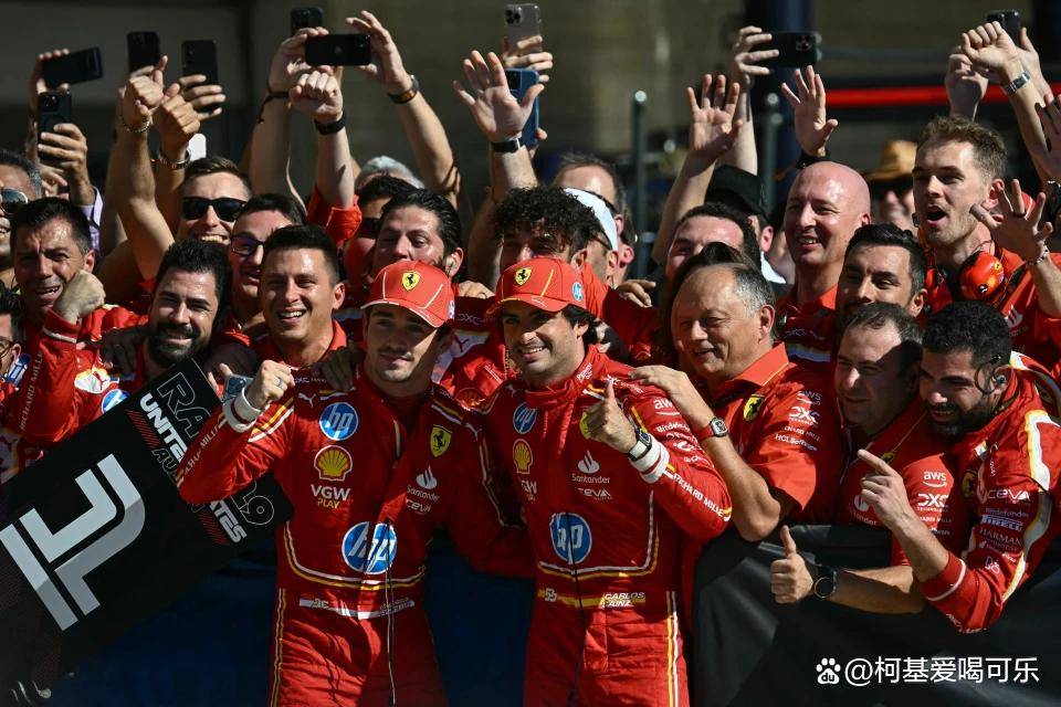 开云体育入口-哈斯车队横扫红牛车队，塞恩斯统治全场