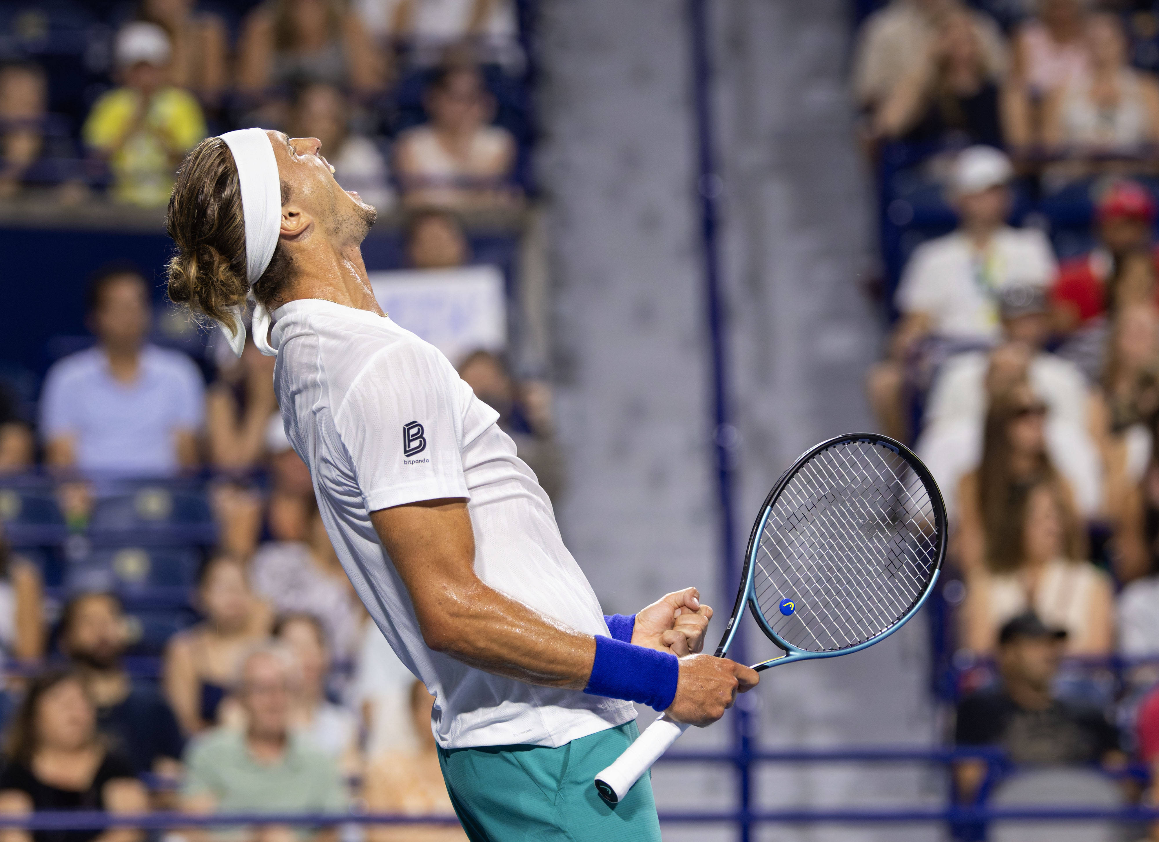 澳网险胜蒙特卡洛大师赛,兹维列夫点燃赛场 澳网险胜蒙特卡洛大师赛,兹维列夫点燃赛场