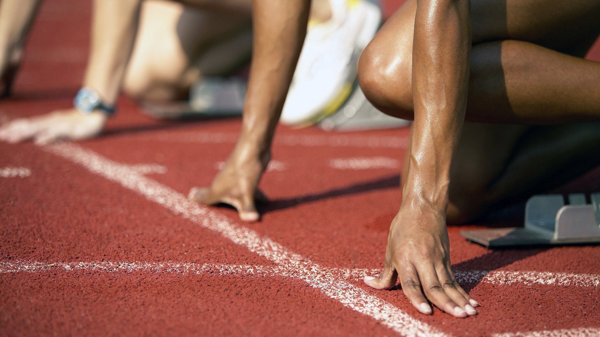 开云体育平台APP-狂胜与接管之间，跨越六千英里的英雄主义叙事