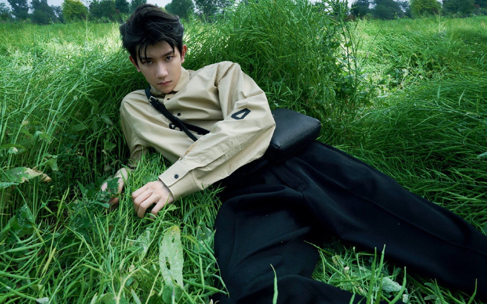 钥匙在他手中,霍勒迪的手术刀式控场,雄鹿闪电战击穿山西